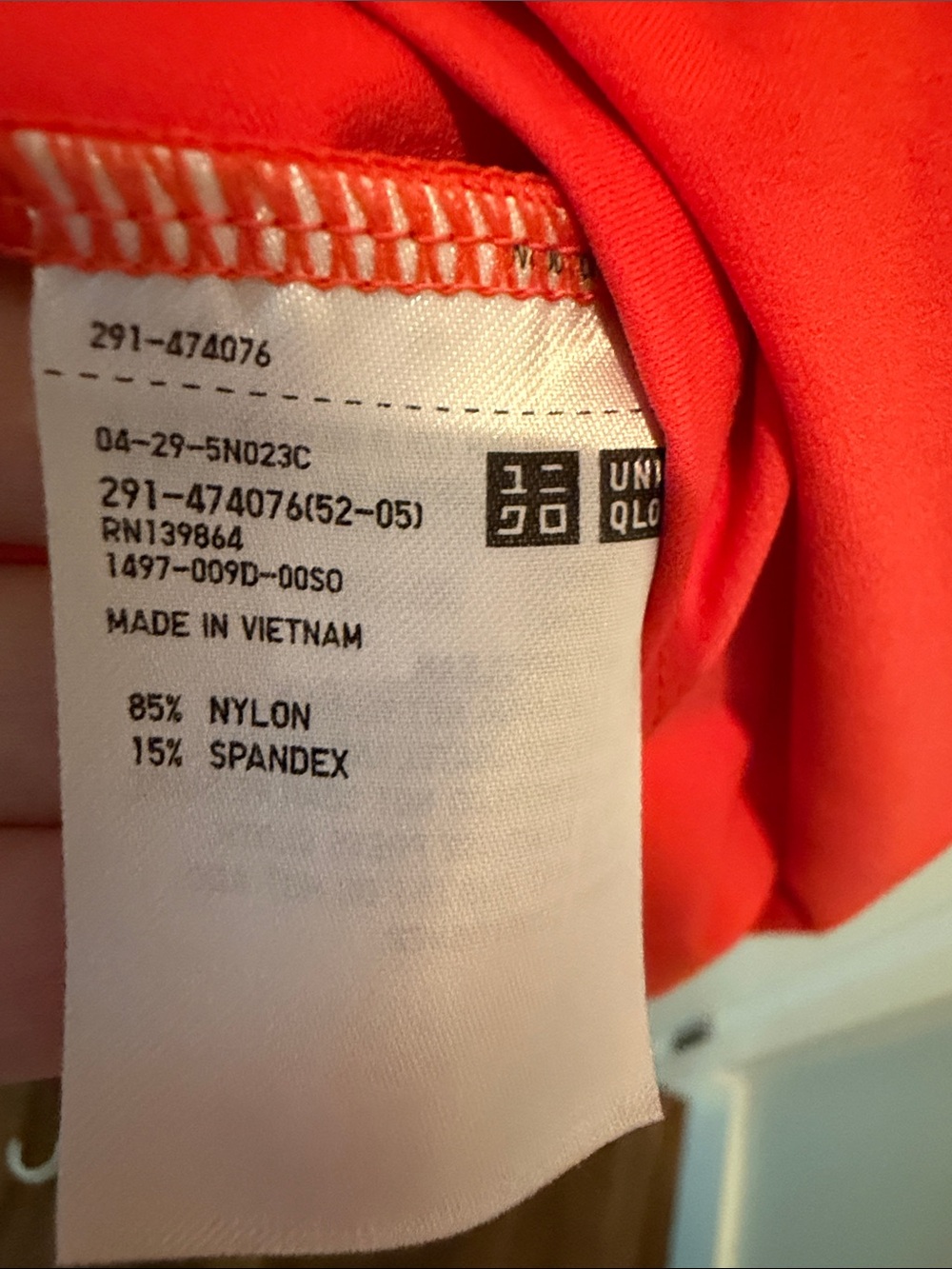 Red Airism Uniqlo Dress Medium - Picture 5 of 5